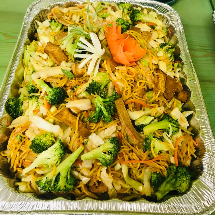 T1. Chowmein S/L (tray Mì Xào).