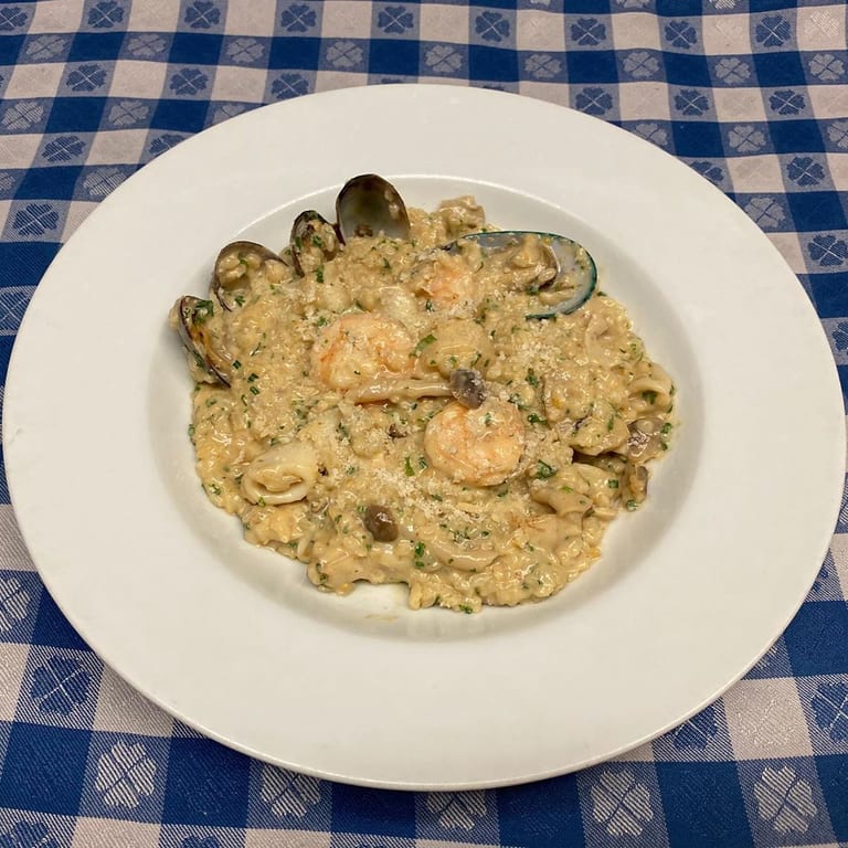 Delicious Tempura: Japanese Cuisine Favorites