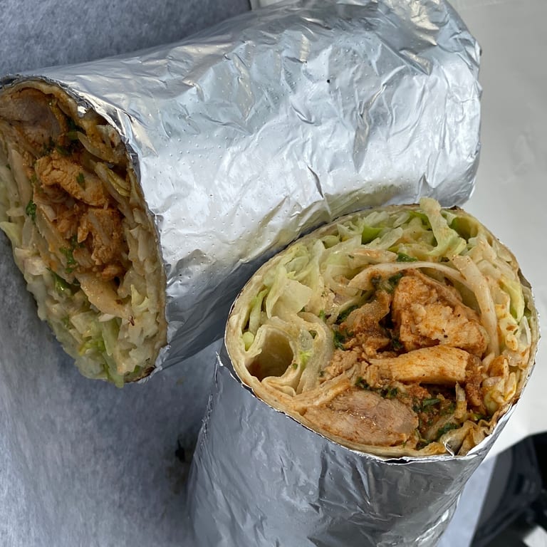 Delicious Shawarma Wraps: A Mediterranean Delight