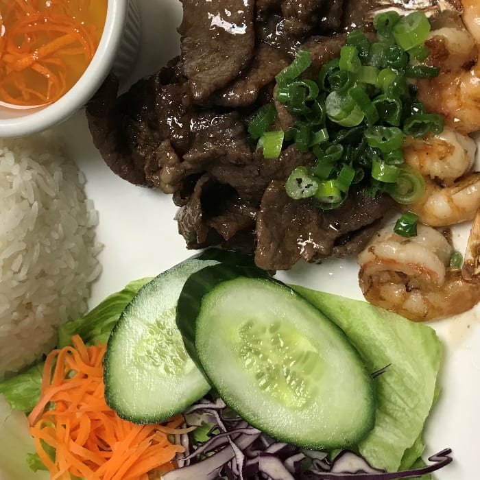 49. Com Tom, Bo Nuong.