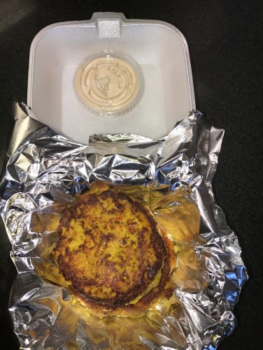 Salmon Cakes (2 Pieces).