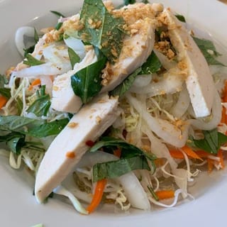 Cabbage Chicken Salad/Gỏi Gà