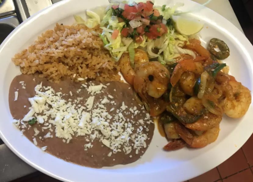 CAMARONES RANCHEROS.