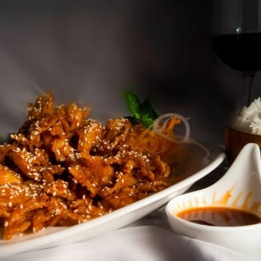 L19. Sesame Beef or Chicken.