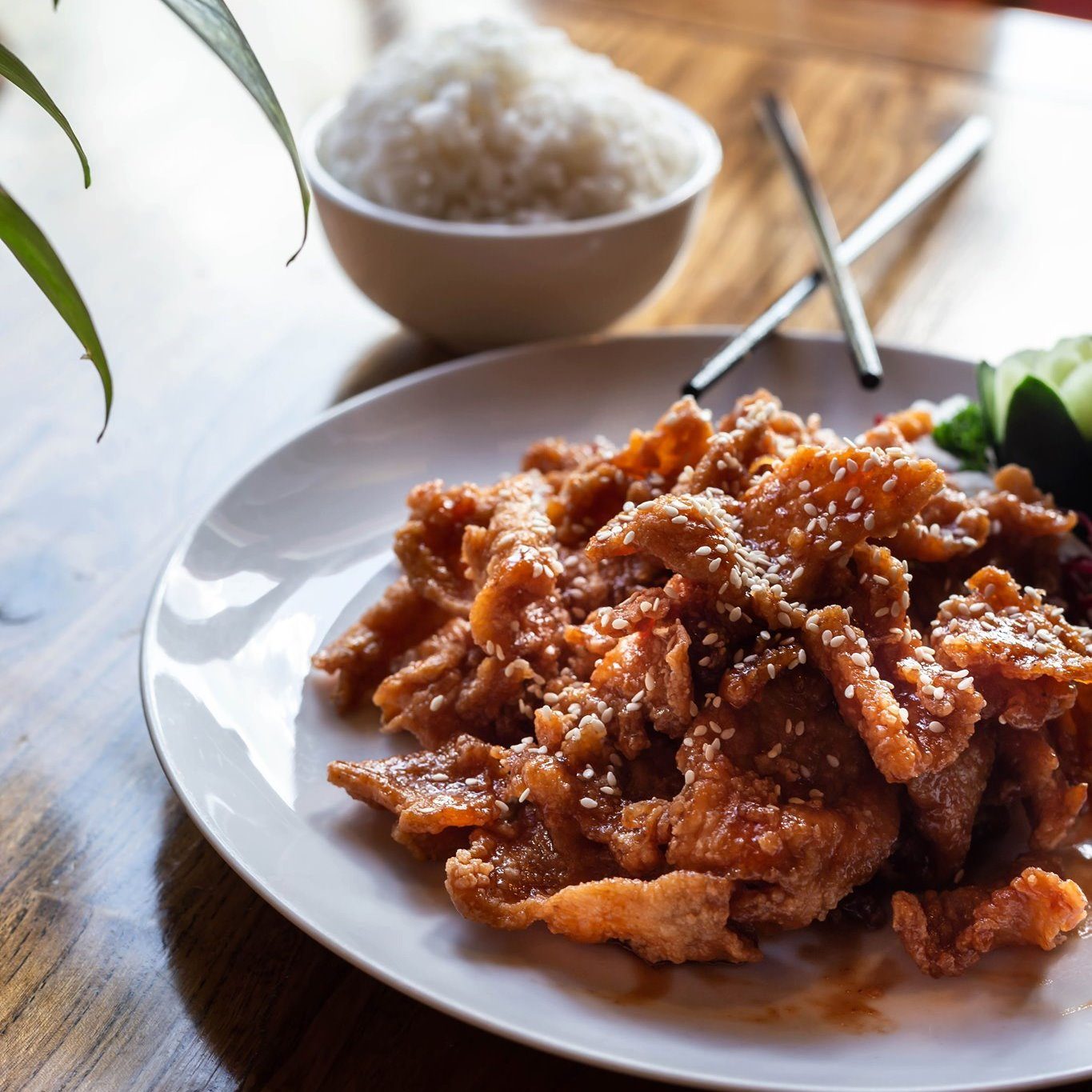 F16. Sesame Beef or Chicken.