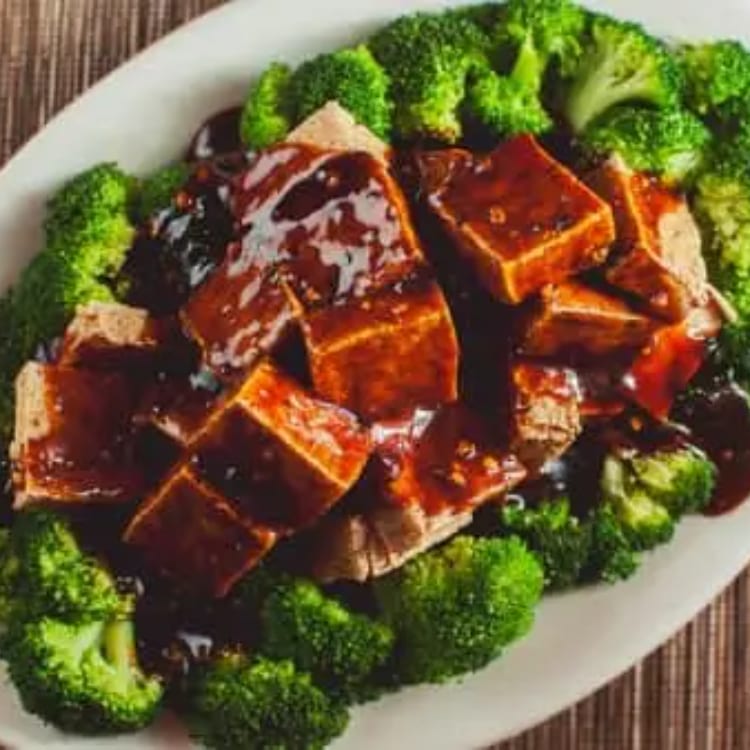 Spicy Crispy Tofu with Broccoli.