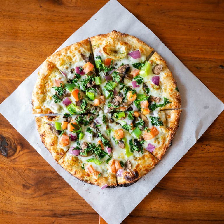 Cheese Pizza: A Classic Italian Favorite