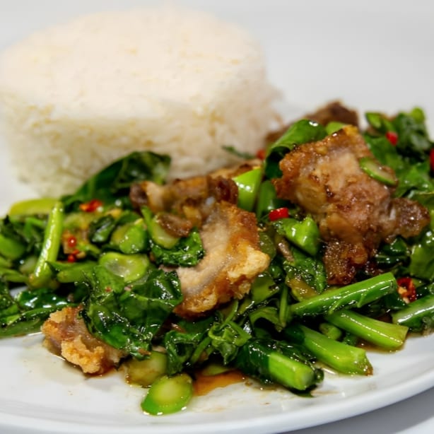 R1. Crispy Pork Belly with Chinese Broccoli.