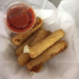 Cheese Sticks & Marinara Sauce