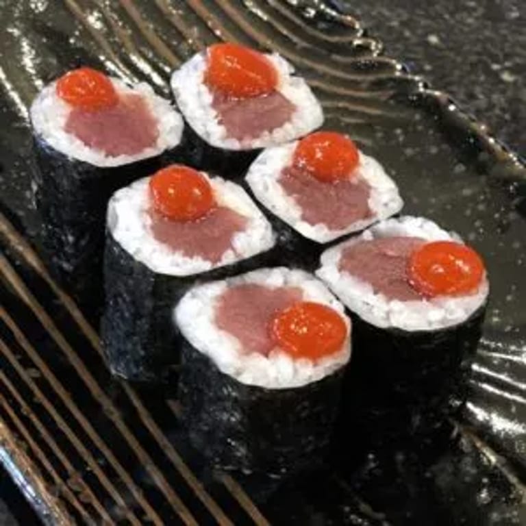 Savor Our Spicy Tuna Roll