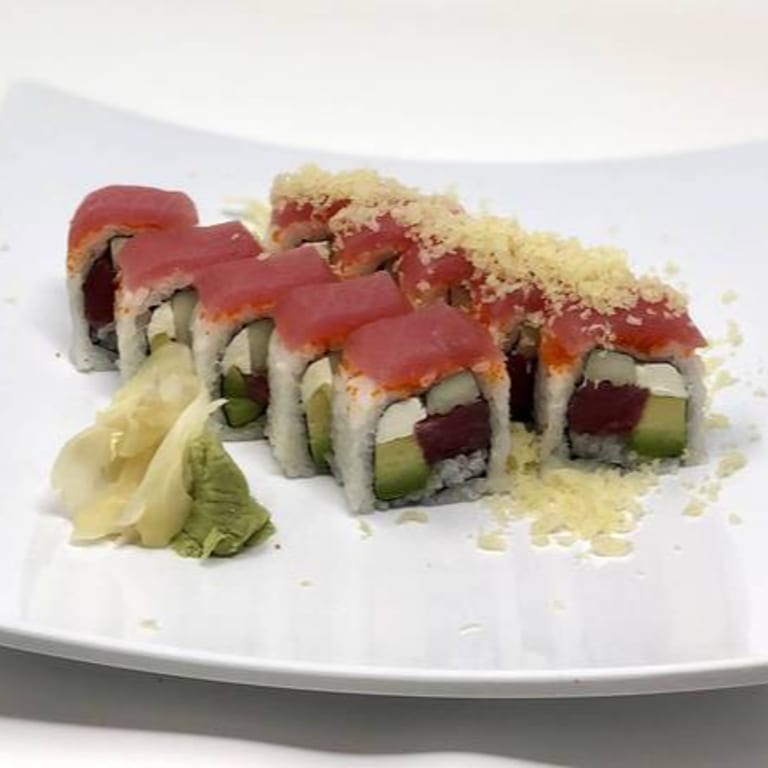 Delicious Curry Creations: Sushi, Thai, and More