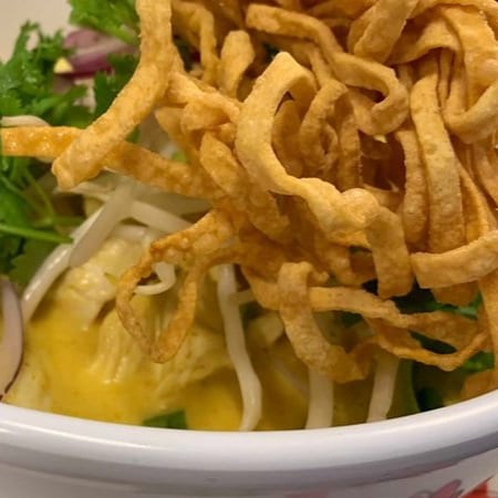SP14. Chicken Curry Noodle (Khao Soi).