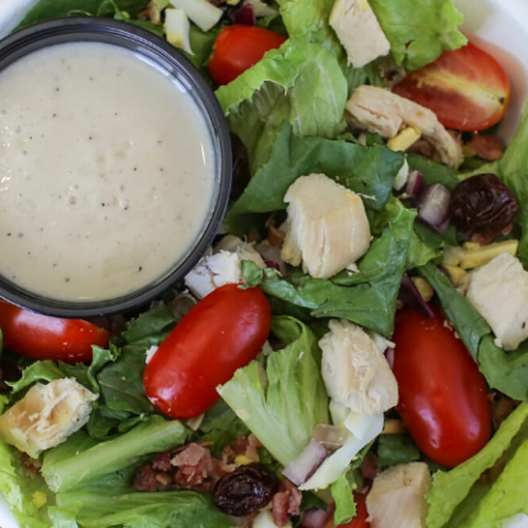 Fast Delivery for Fresh Salads and Wraps