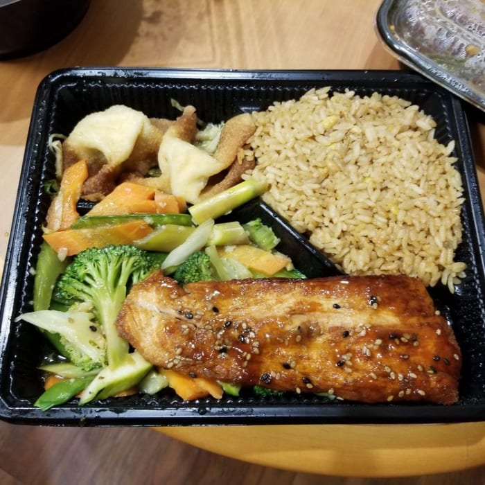 Teriyaki Salmon (Dinner).