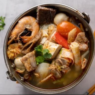 V11. Veggie Stinky Tofu Pot 素臭豆腐鍋.