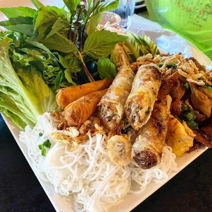 A21. Now Pho DIY Wrap (for 2)- Tu Quy Nhỏ.