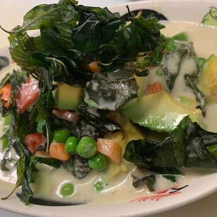 SP17. Avocado Salmon Curry.