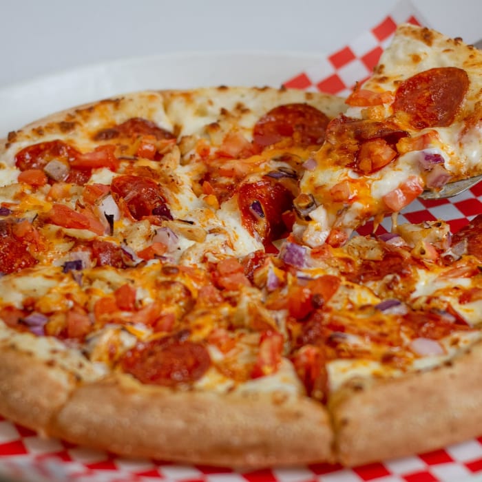 Italian Ranch Chicken Pizza.