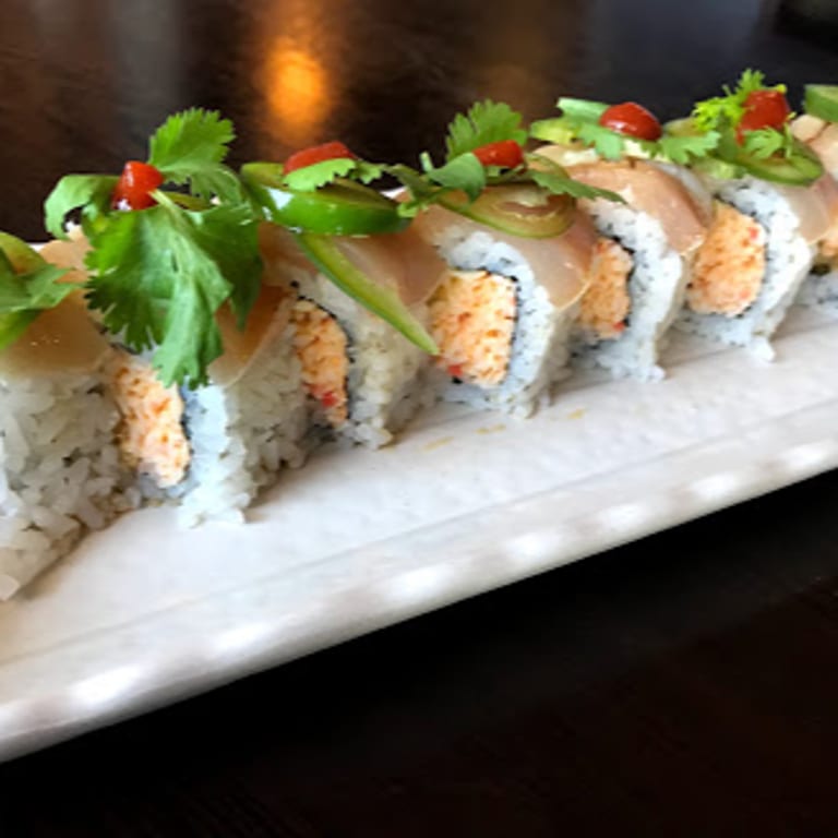Baked Salmon Roll: A Sushi Delight