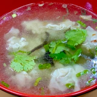 C20. Shrimp Wonton Soup 鮮蝦餛飩湯