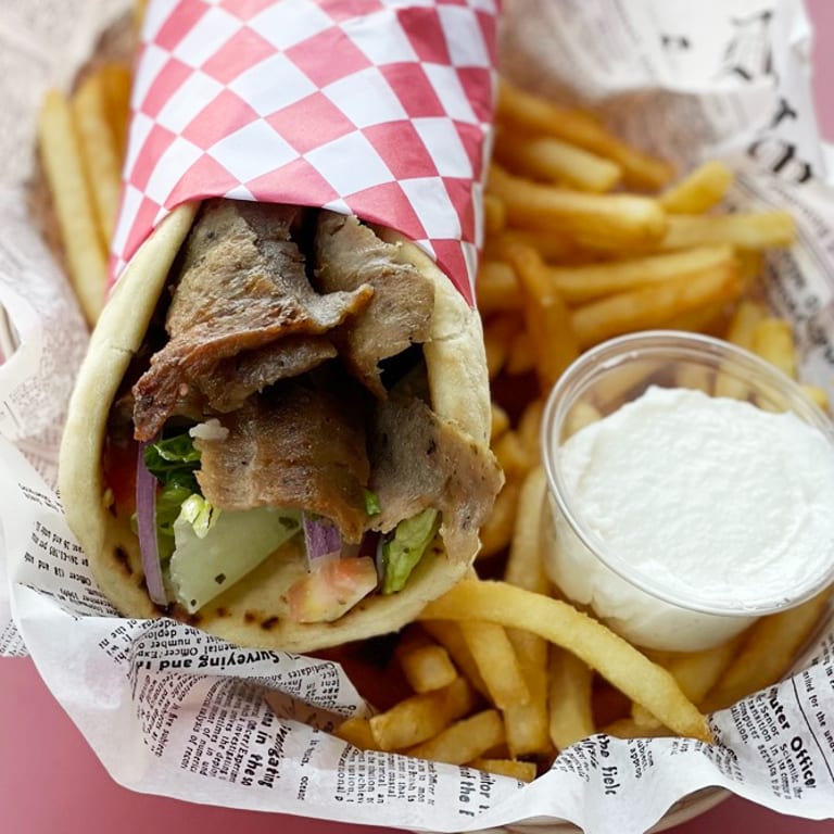 Delicious Gyro Options at Our Restaurant