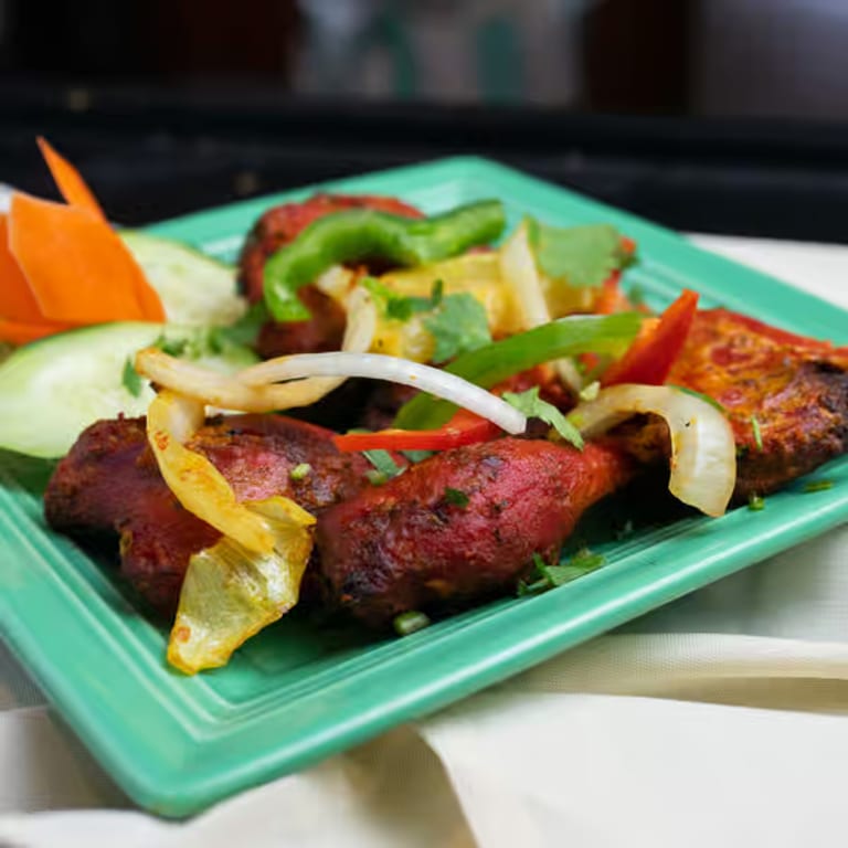 Delicious Chinese Cuisine: Noodles, Dumplings, Stir-fry