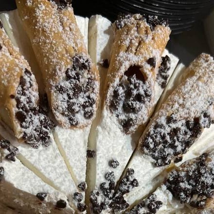 Cannoli Cake.