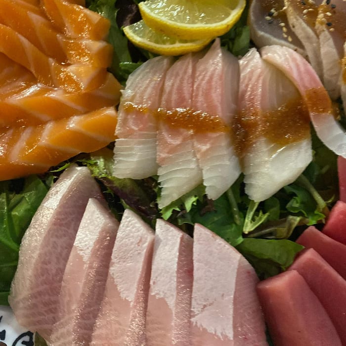 Sashimi Combo B.