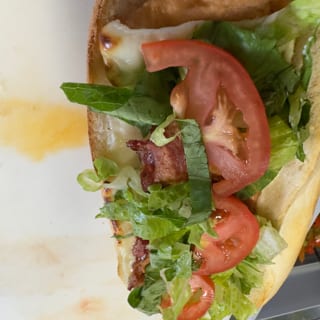 Hen Supreme Sandwich