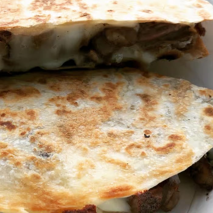Caramelo Quesadilla.