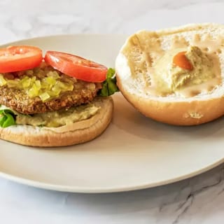 Falafel Burger