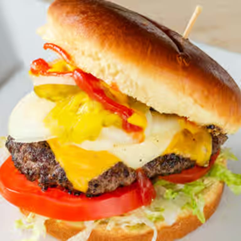 Delicious Cheeseburger Slider: A Must-Try!