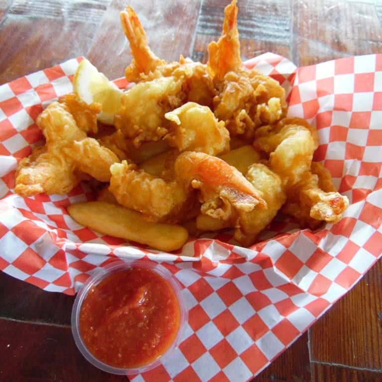Crispy Calamari: A Seafood Delight