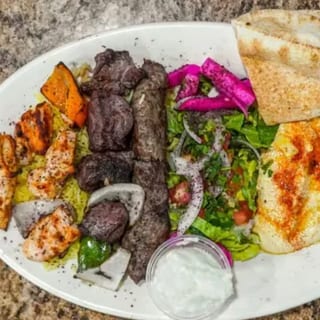 #15 Tour of Beirut Combo Plate