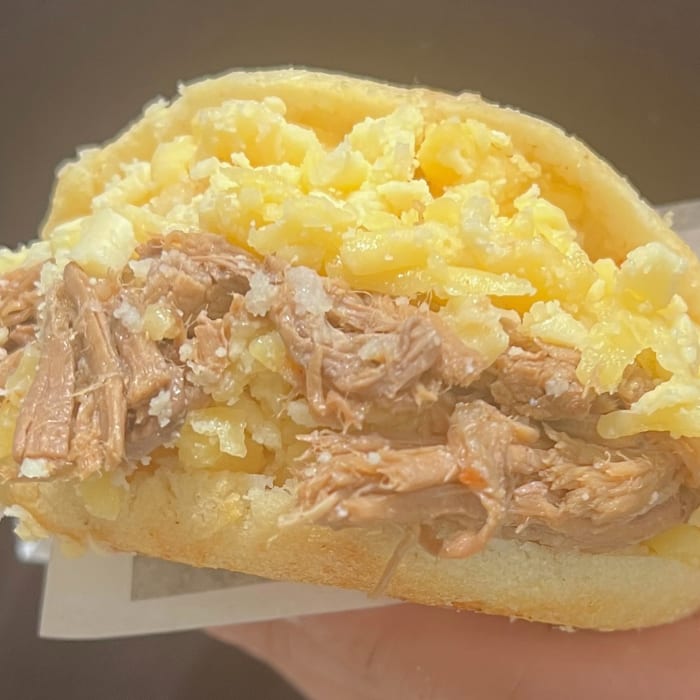 Arepa Pelua.