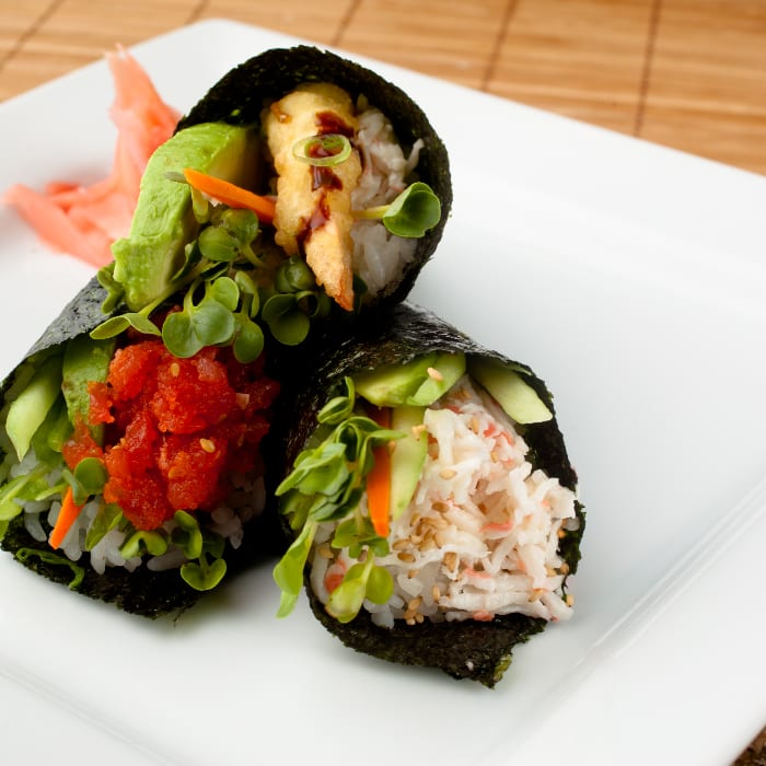 Hand Roll Combo ( 3 Hand Roll ).