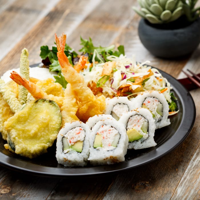 Tempura and California Roll (6 Pieces) Plate.