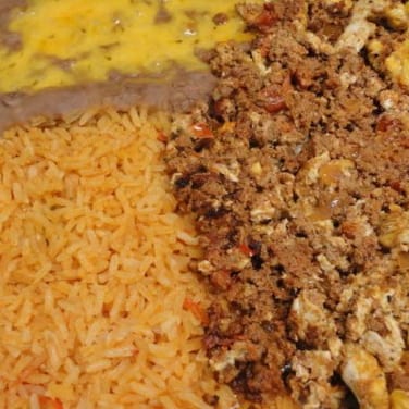 #47 Chorizo Con Huevos.