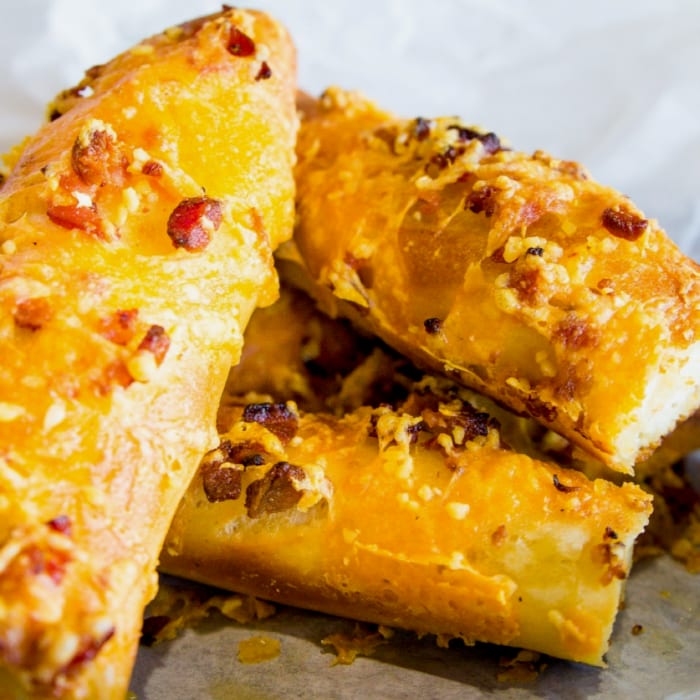 Premium Breadsticks (25).