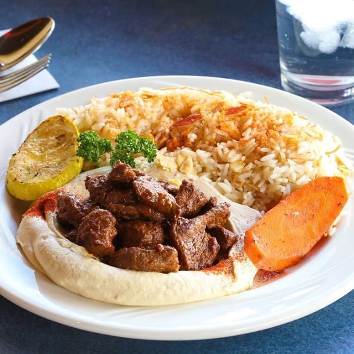 Hummus with Beef.