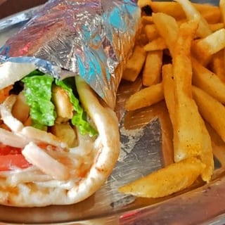 GYRO WRAP W/FRIES