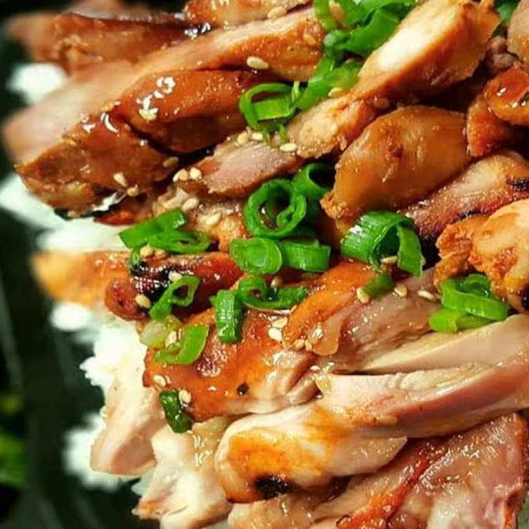 Noodle Delights: Japanese and Asian Fusion Favorites