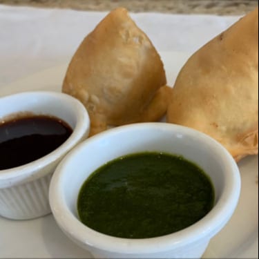 Veg Samosa (Vegan).