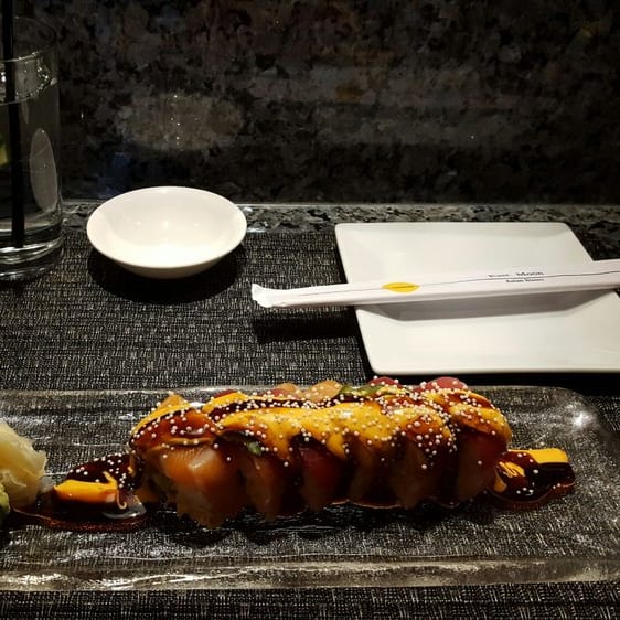 Spicy Titanic Roll.