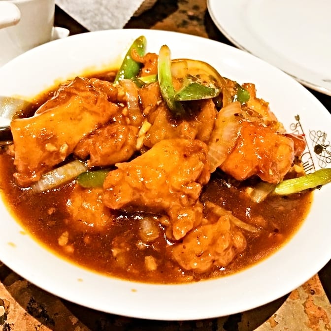 Hakka Chili Chicken.