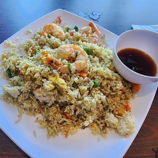 C12. Shrimp Fried Rice (CC Tom).