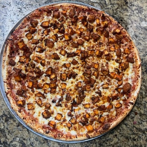 Buffalo Chicken Pizza 10".