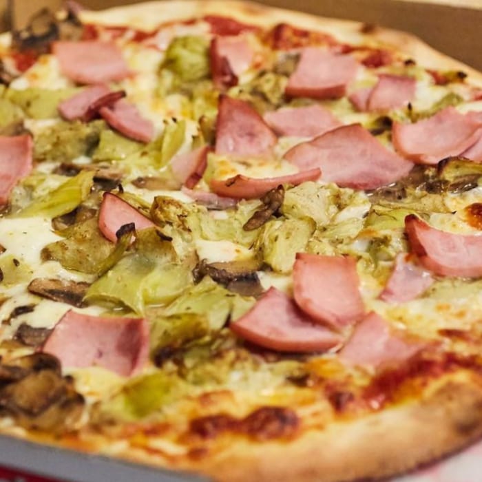 East Side Thin Crust 16" (8 Slices).