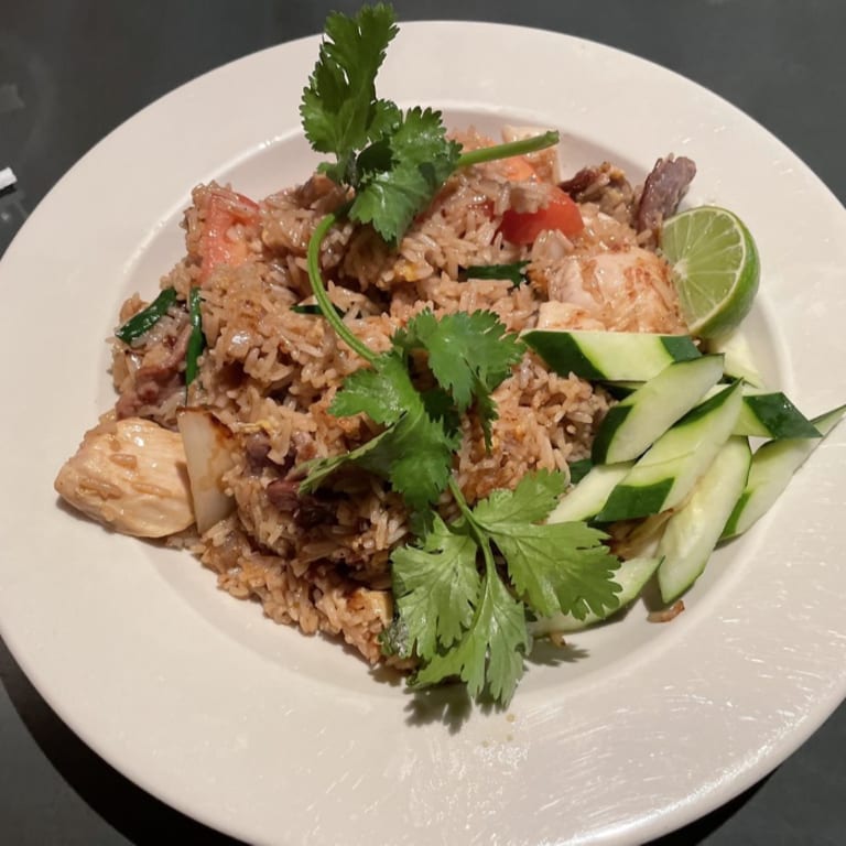 Zesty Green Papaya Salad: Thai Delight