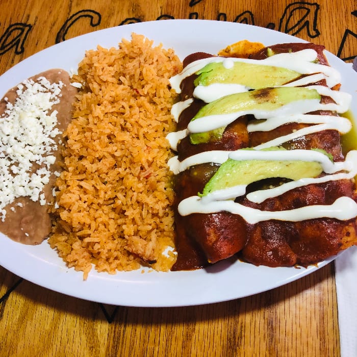 HUEVOS ENCHILADAS.